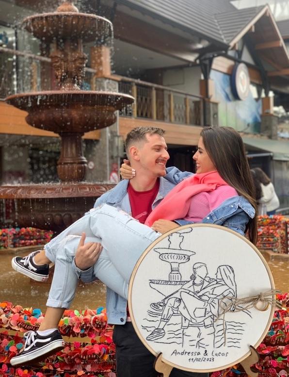 Porta Alianças de casamento - foto bordada