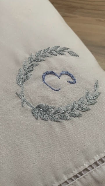2 fronhas personalizadas - Iniciais  - Customizado