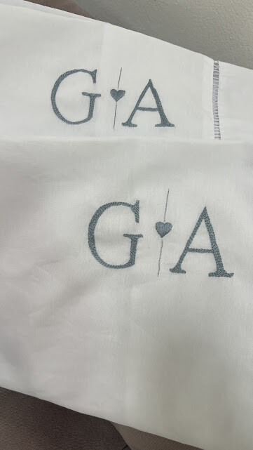 2 fronhas personalizadas - Iniciais  - Customizado