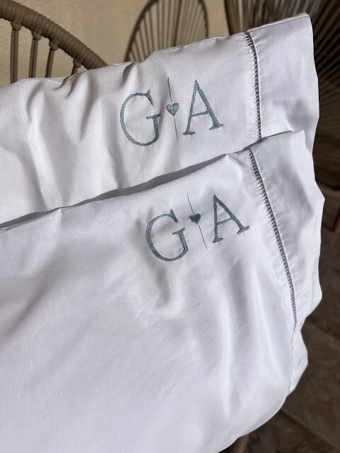 2 fronhas personalizadas - Iniciais  - Customizado