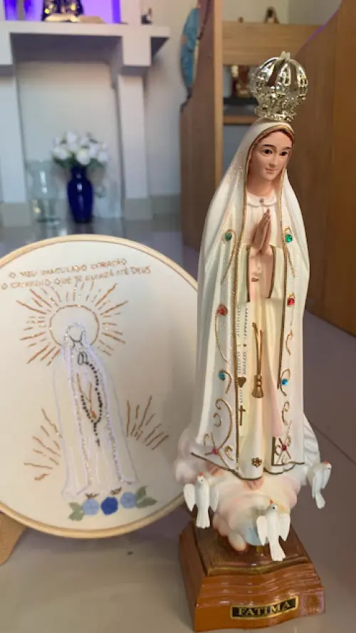 Bordado em Bastidor - Católicos - Nossa Senhora de Fátima