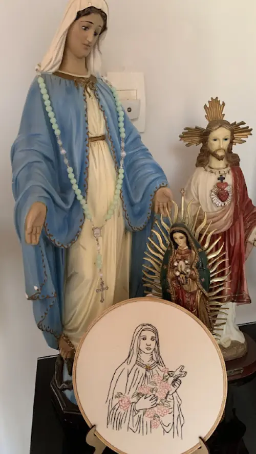 Bordado em Bastidor - Católicos - Santa Terezinha