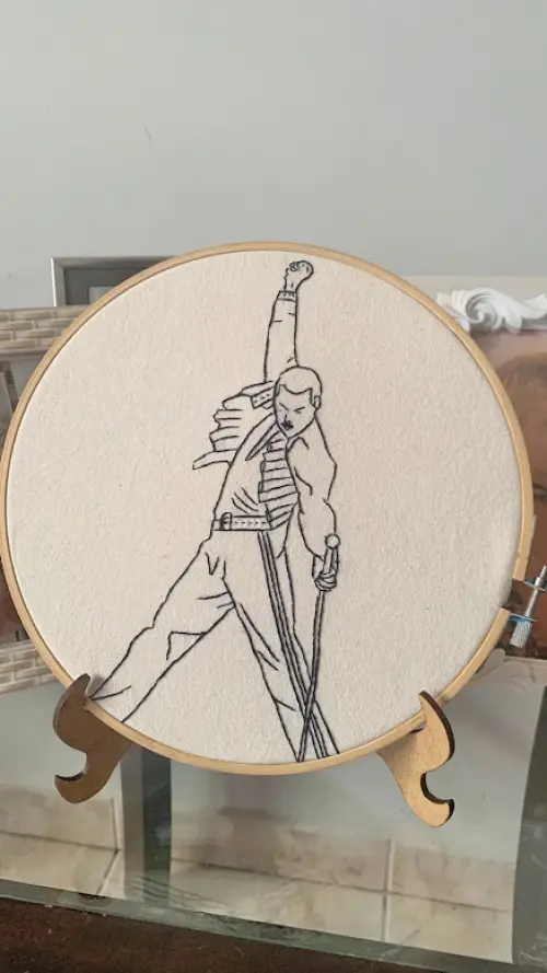 Bordado em Bastidor - Freddie Mercury
