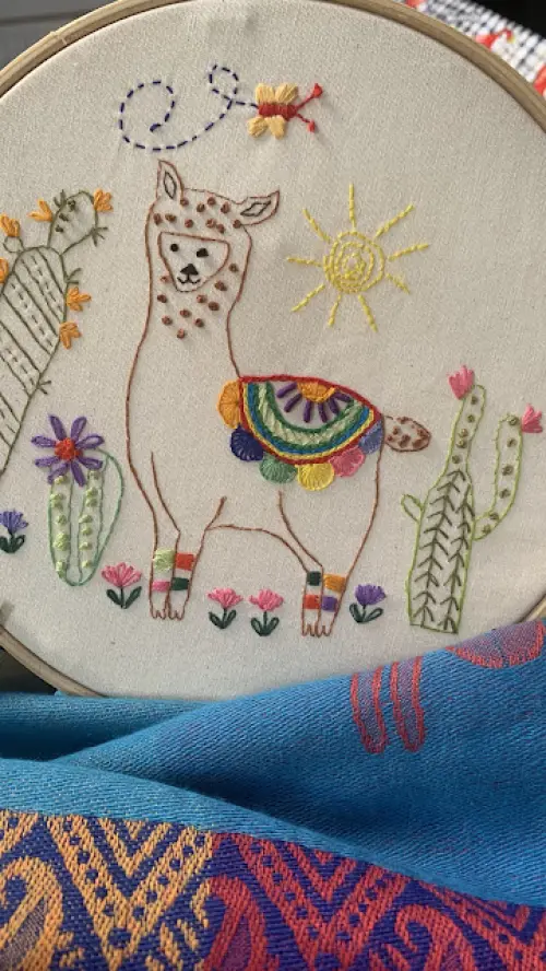 Bordado em Bastidor - Alpaca e Lhama
