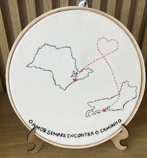 Bordado em Bastidor - O amor sempre encontra o caminho