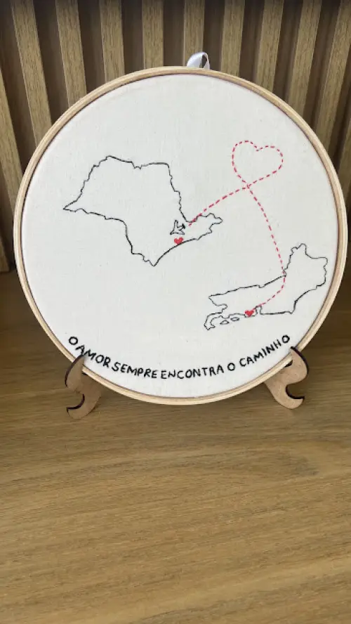 Bordado em Bastidor - O amor sempre encontra o caminho