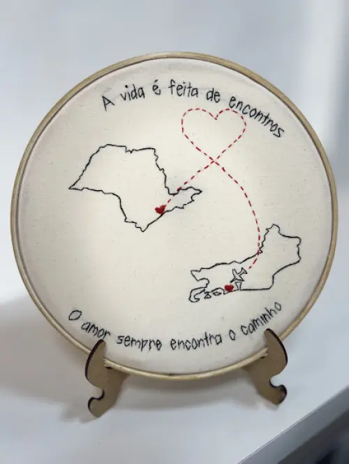 Bordado em Bastidor - O amor sempre encontra o caminho