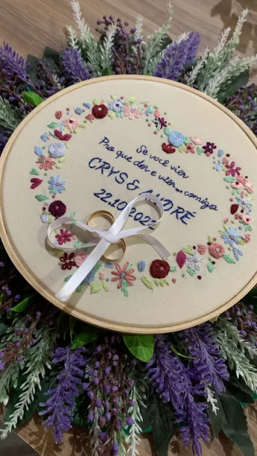 Porta Alianças de casamento - Guirlanda de flores