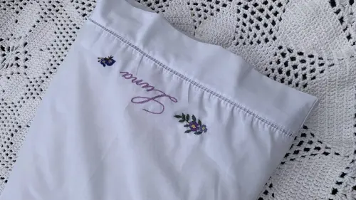 Lençol de solteiro com fronha - 2 pç - tema: nome com flores
