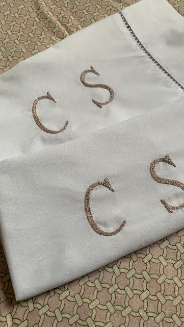 2 fronhas personalizadas - Iniciais  - Customizado