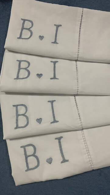 2 fronhas personalizadas - Iniciais  - Customizado
