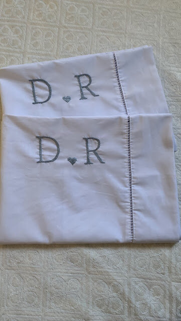 2 fronhas personalizadas - Iniciais  - Customizado