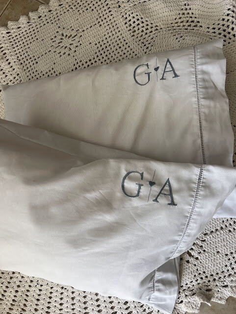 2 fronhas personalizadas - Iniciais  - Customizado