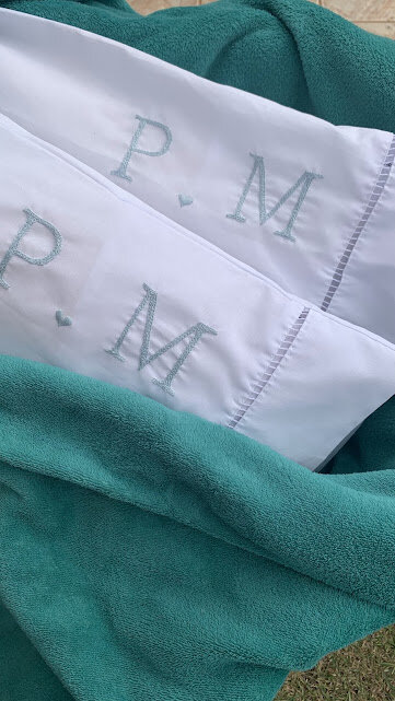 2 fronhas personalizadas - Iniciais  - Customizado