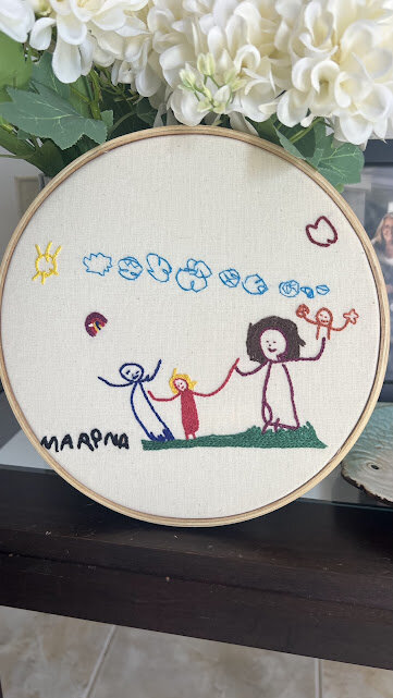 Bordado a partir de desenho das crianças - eternize as lembranç