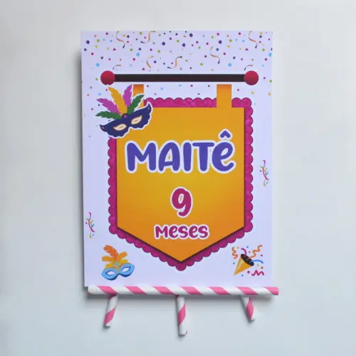 Pôster de Mesa Carnaval com Cavalete de Canudos