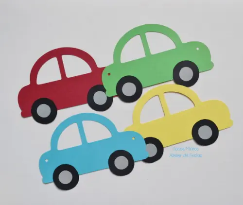 Varal Decorativo Carrinhos (8 Carrinhos)