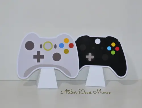 Totem de Mesa Xbox c/ Caixa Pirâmide