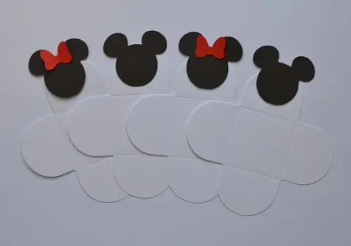 Forminhas Mickey e Minnie