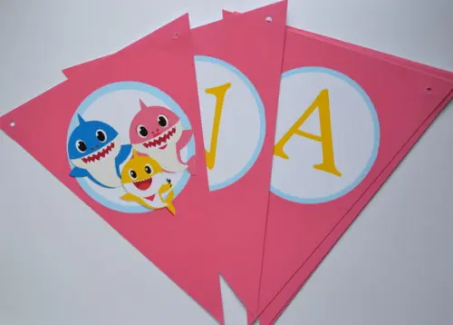Bandeirolas Baby Shark Pink Fong