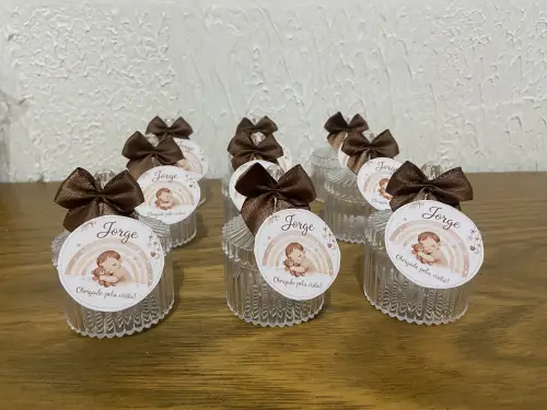Mini bomboniere acrílica personalizada