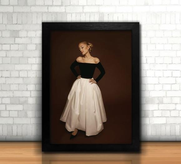 Ariana Grande / Kit 4 Quadros / 20x30cm / Vidro