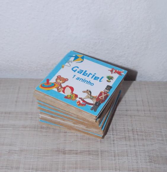 Jogo da Memória / Brinquedos / 10 Pares / Caixa MDF
