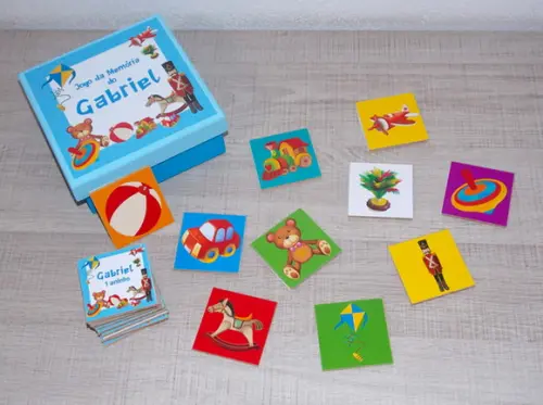 Jogo da Memória / Brinquedos / 10 Pares / Caixa MDF