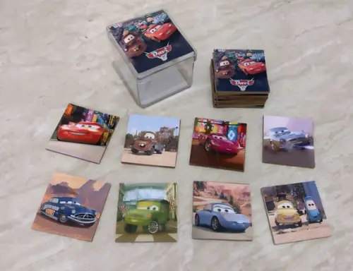 Jogo da Memória / Carros / 8 pares / Caixa de Acrílico