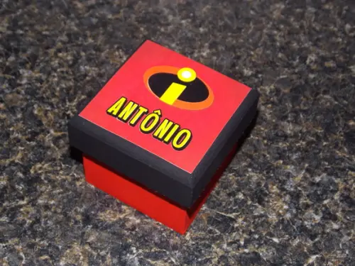 Jogo da Memória / os Incríveis / 7 Pares / Caixa mdf