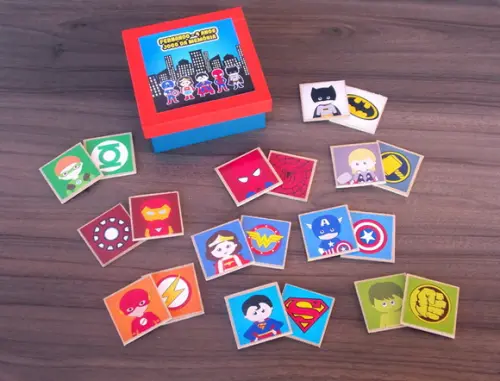 Jogo da Memória / Super Heróis Baby / 10 Pares / Caixa mdf