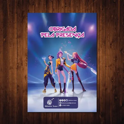 Livro de Colorir Guerreiras do Kpop 15x21cm 12 Desenhos
