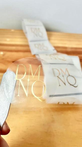 250 Adesivo Transparente Hot Stamping 4 cm Dourado