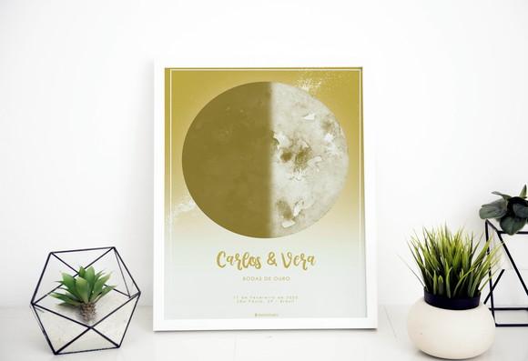 Quadro Lua Personalizado Dourado com Moldura A3