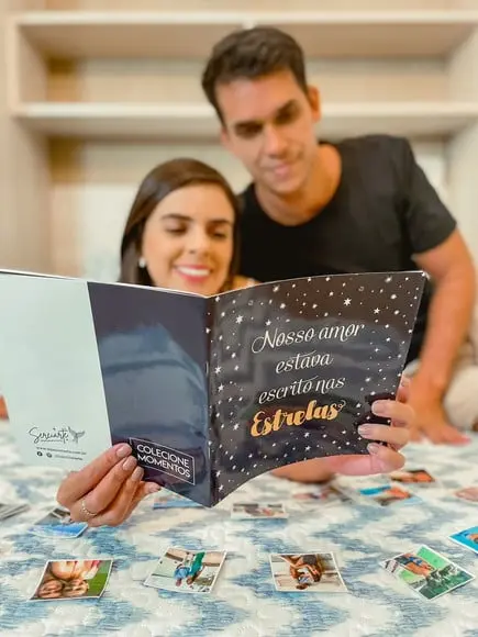 Álbum de Figurinhas Presente Criativo Namorados Romântico