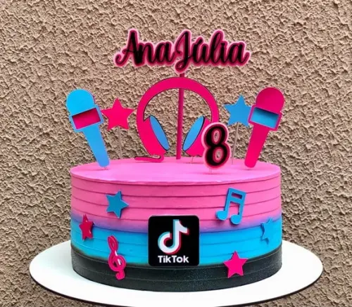 Tik Tok 004