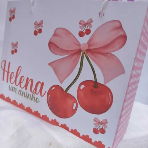 Sacolinha Personalizada Cerejinha do Bolo