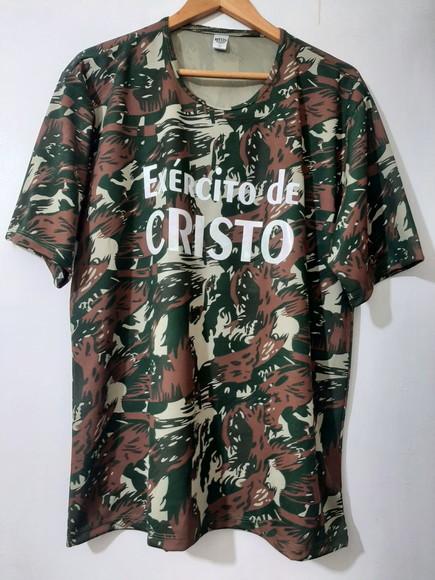 Camiseta Camuflada Qualquer Frase