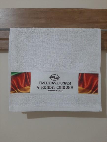 Toalha Personalizada com Sua Marca e Arte Kit 50 Unidades