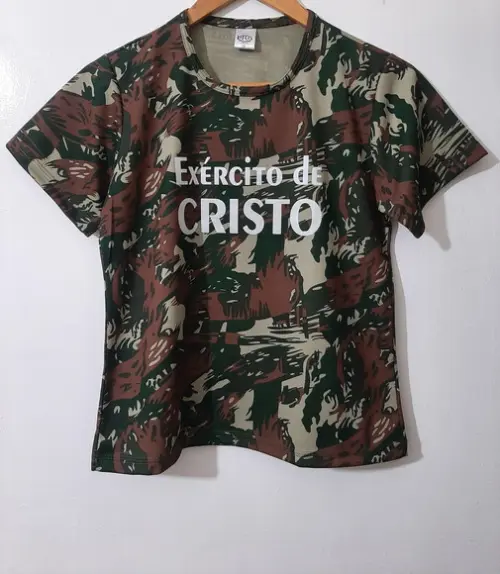Camiseta Camuflada Arte Uma Cor
