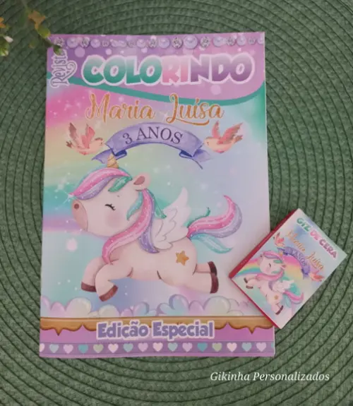 Revistinha de Colorir Unicórnio + Giz com Nome e Idade