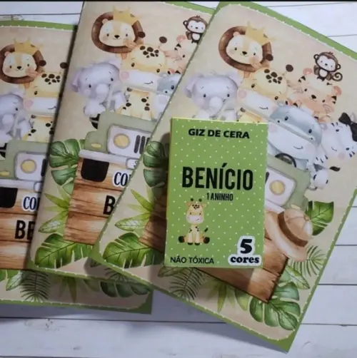 Revistinha de Colorir Safari com Giz de Cera