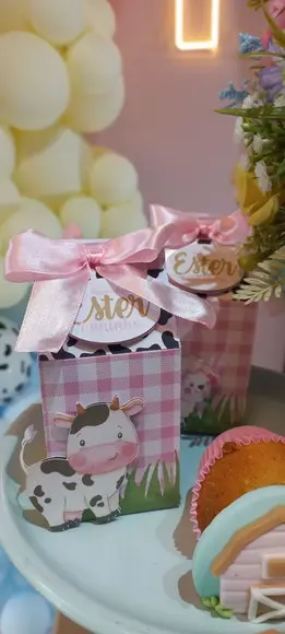 Kit Caixa Milk/pirâmide Luxo 6 de Cada