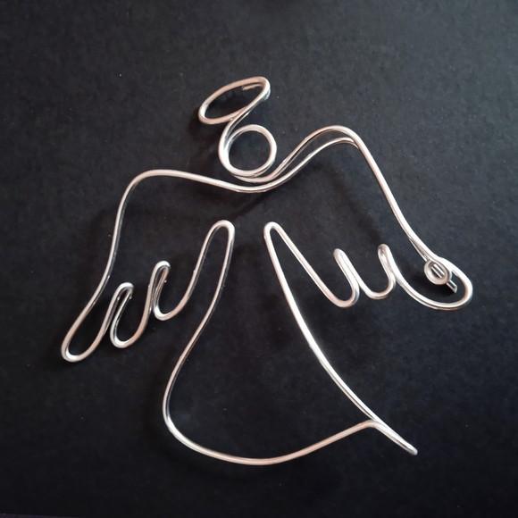 Escultura em Arame Anjo Guardião Arte Minimalista Religiosa