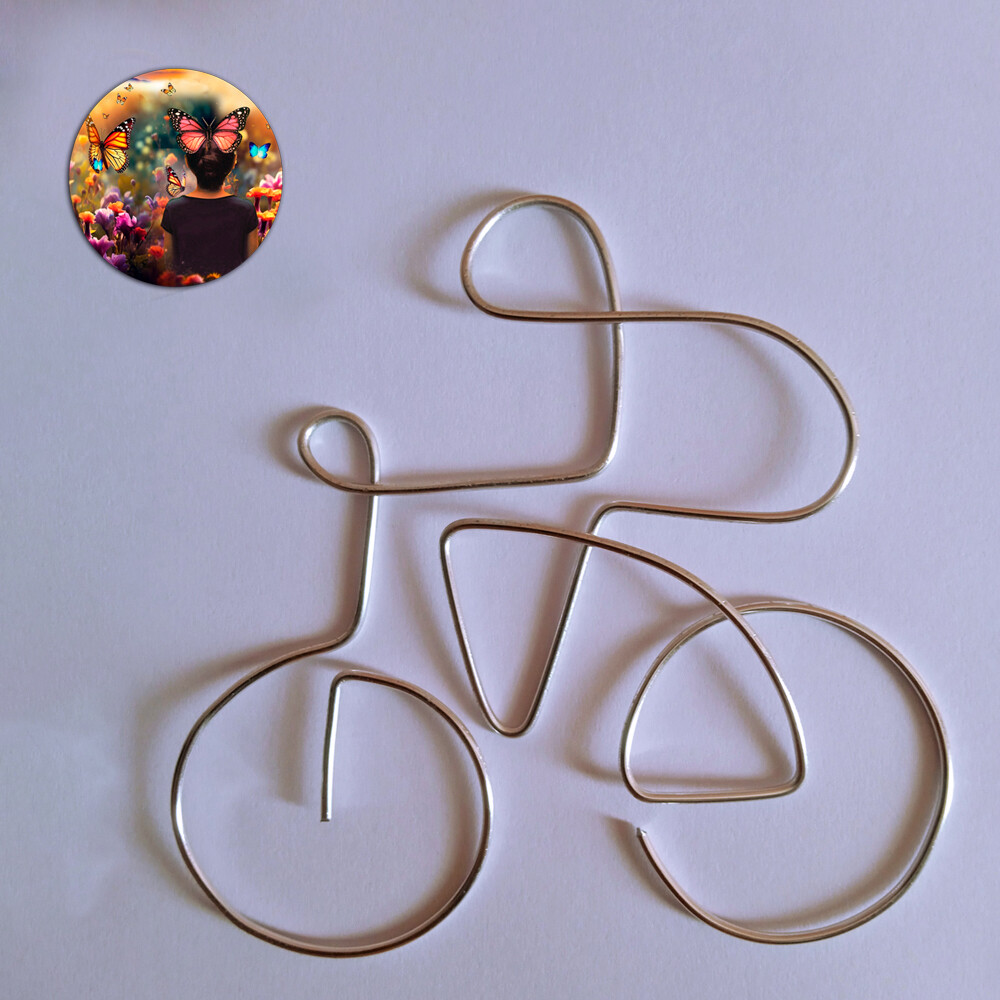 BIKE Bicicleta decorativa para ambientes modernos e sustentáveis