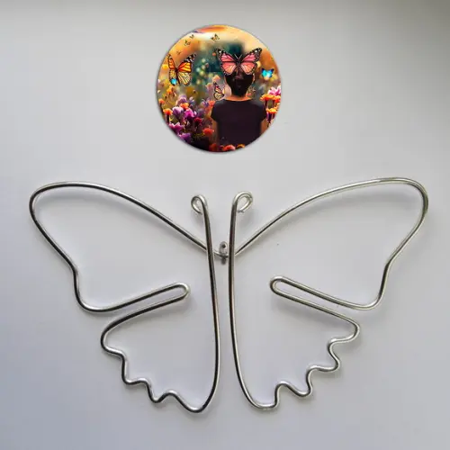 Escultura de Parede Borboleta  Arte Decorativa em Arame