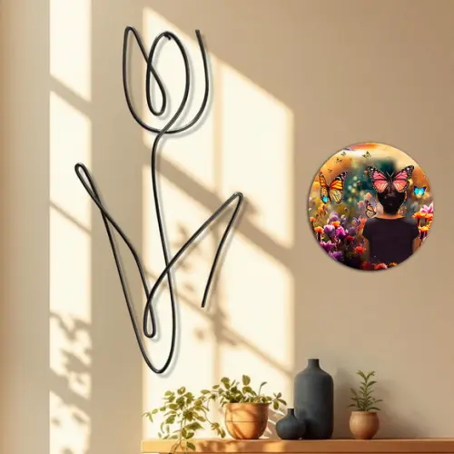 Escultura de Parede Tulipa Decoração Floral Arte Arame