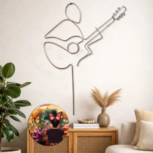 Escultura de Parede Violão em Arame de Alumínio