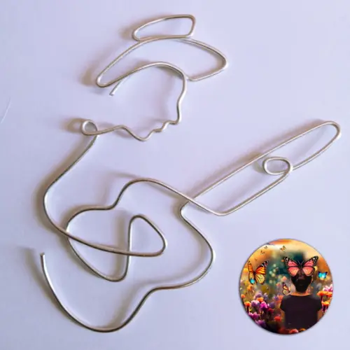 Escultura de Parede Violeiro Arte Minimalista em Arame