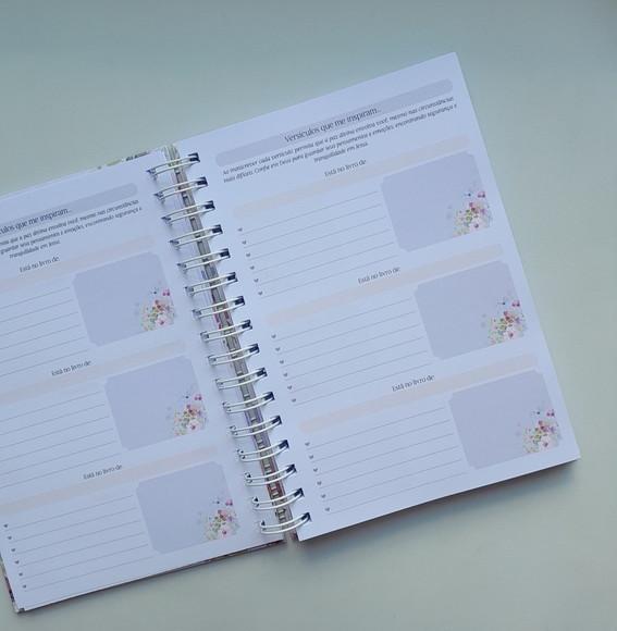 Caderno Devocional Capa Personalizada com Nome